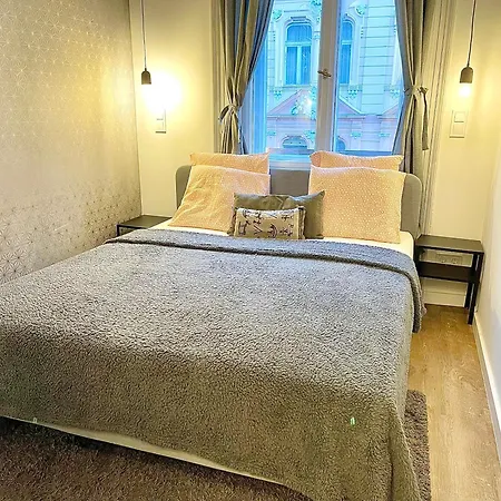 Apartment Romance Residency With Finn Sauna Budapest