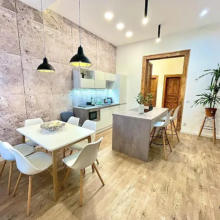 Apartamento Romance Residency With Finn Sauna Budapeste