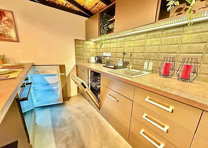 Romance Residency With Finn Sauna Appartamento Budapest